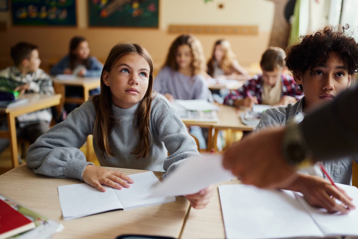 LeviThias Cube Club Online genervter Schüler bekommt schlechte Note