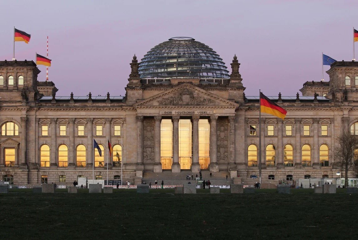 LeviThias Nachhilfe in Deutsch Bundestag